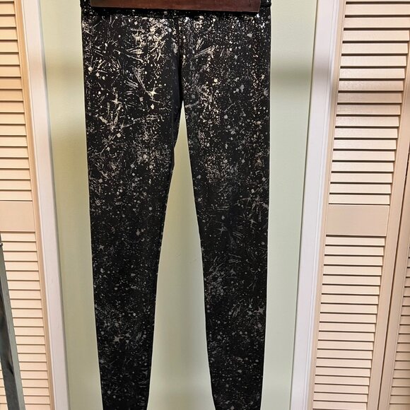 Ivivva Jackets, Pants, Tank Tops and Dress Size 10 and 12 - Picture 7 of 11